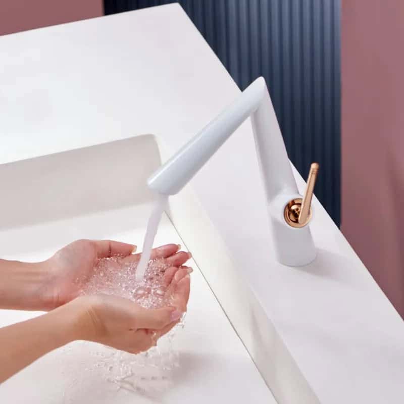 Kraan badkamer wastafel gebogen - Wit - Messing seaf5d471a2b64f1abbd1ca5ef5695d479 114e2c5a 2eb4 431c 870b a2893d2384e3