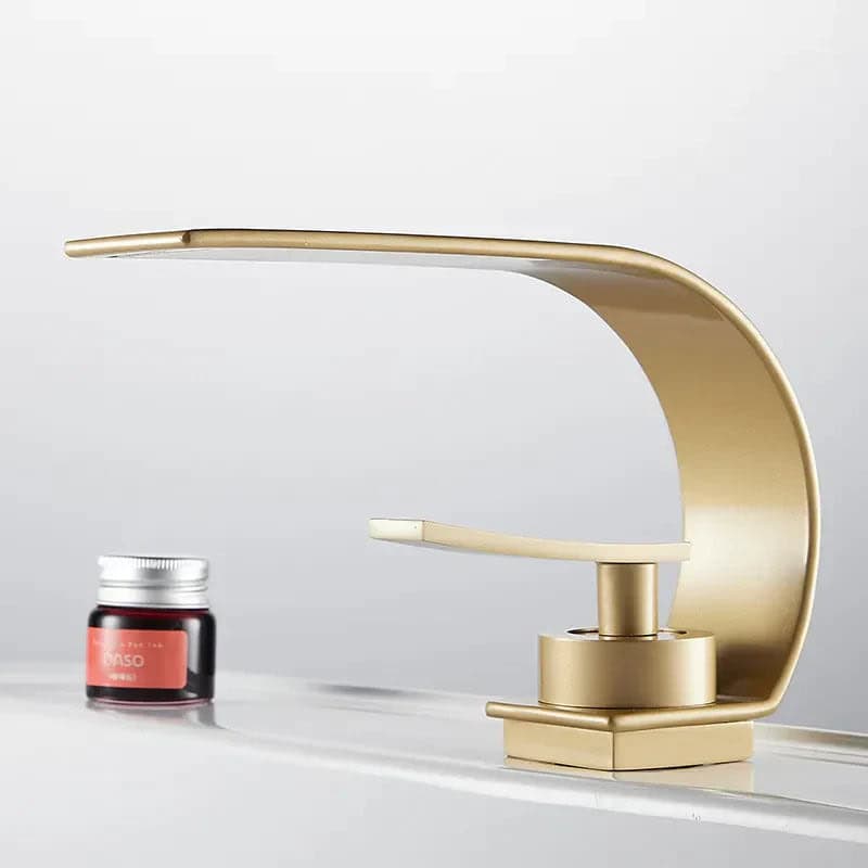 Kraan badkamer wastafel plat gebogen - Goud sc1739f1a7d944083998d7fecf5139559p 973e444d 24f1 43c5 803e 9e1151cd8941