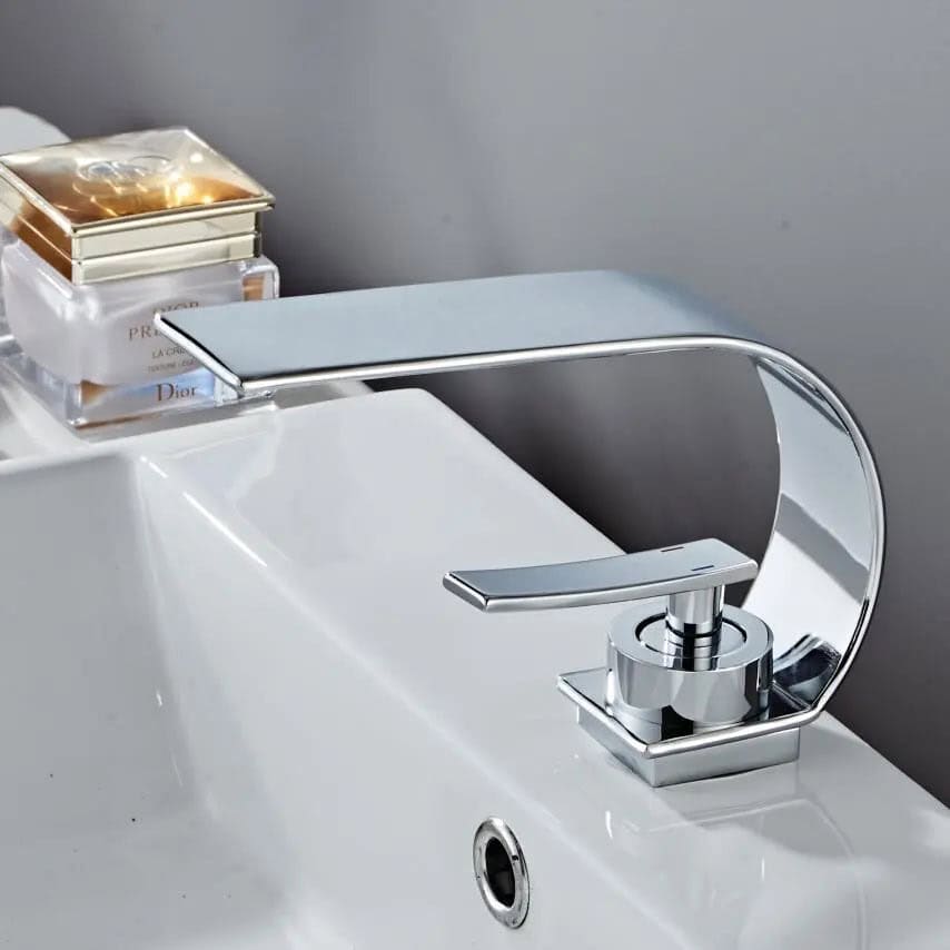Kraan badkamer wastafel plat gebogen - Zilverkleurig h919073a15d6e436e83e2d7bfb36fa64cb aaee6169 0110 445b a3ee ca29adb8eb50