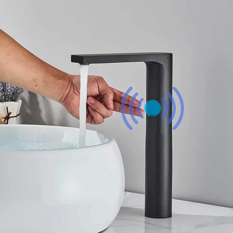 Kraan keuken gootsteen minimalistisch aanraakgevoelig - Zwart - Messing s1be1b8f6ba4244a39a68cb94ff1a3c276 eec8be39 78ec 4e45 a27b 5ec46009991f